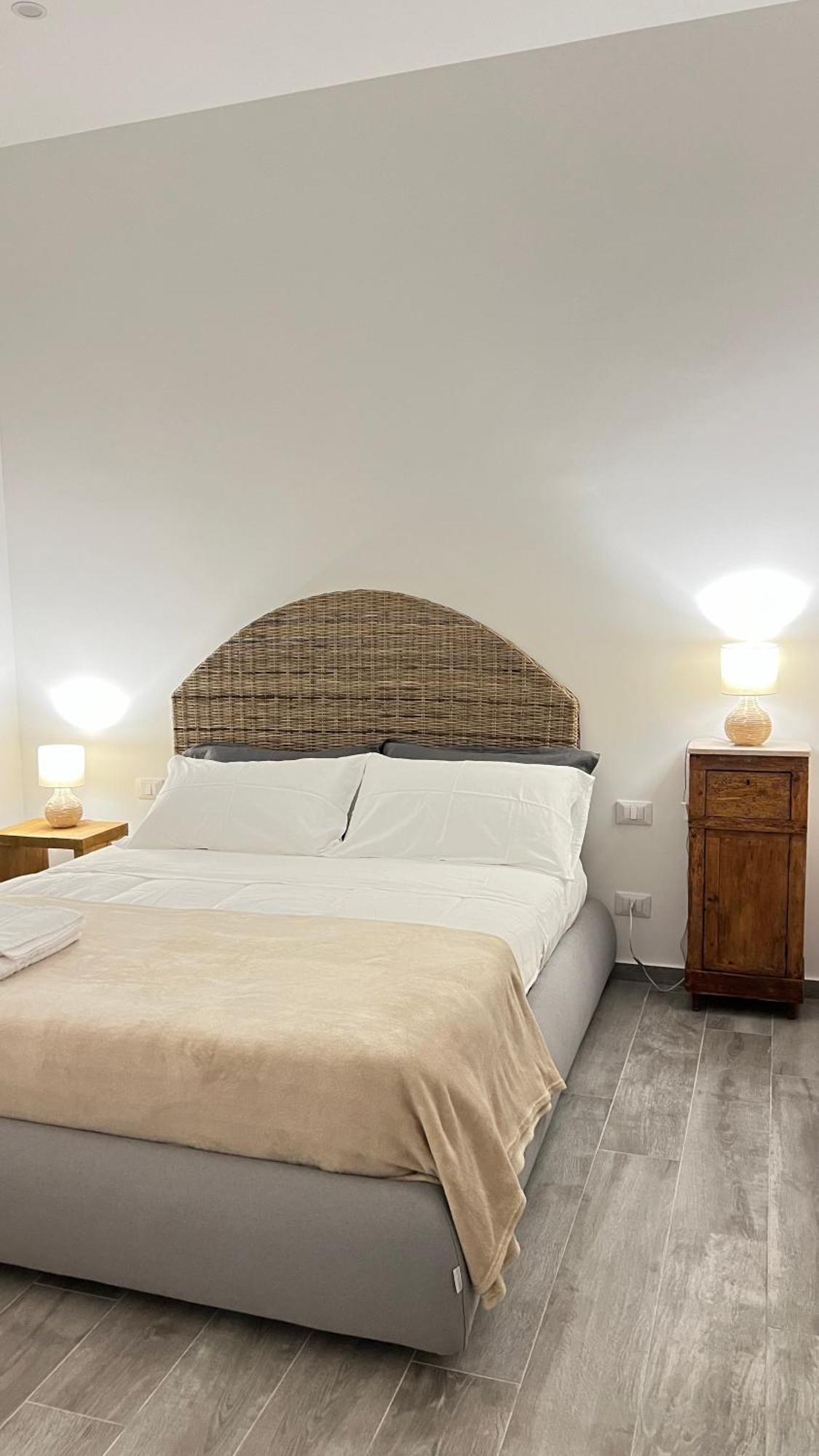 Dimora Donna Vitalia Apartments トラーパニ エクステリア 写真
