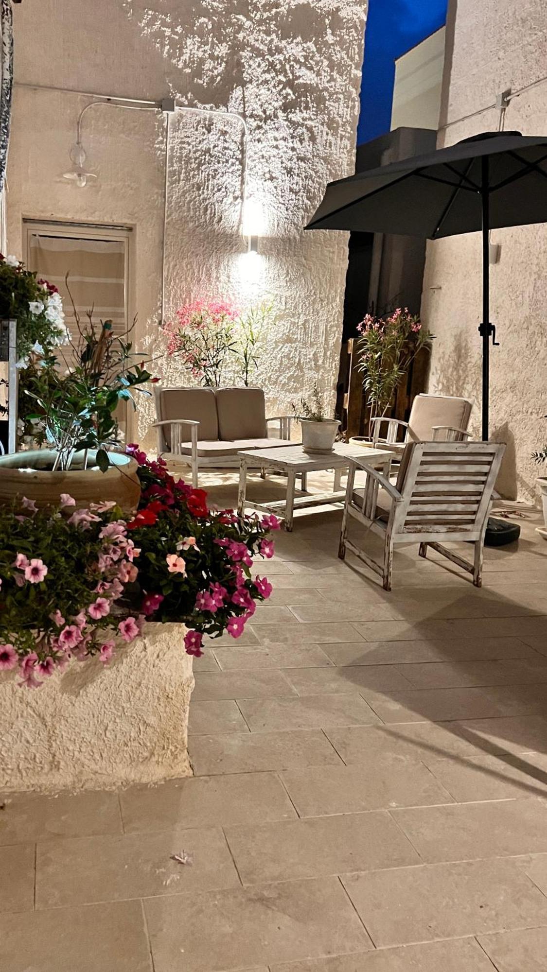 Dimora Donna Vitalia Apartments トラーパニ エクステリア 写真